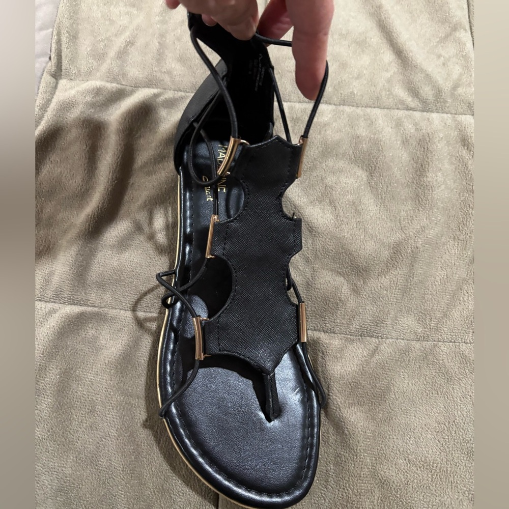 NewMadeline Black gladiator elastic Strap Sandals with gold accents, zipper back